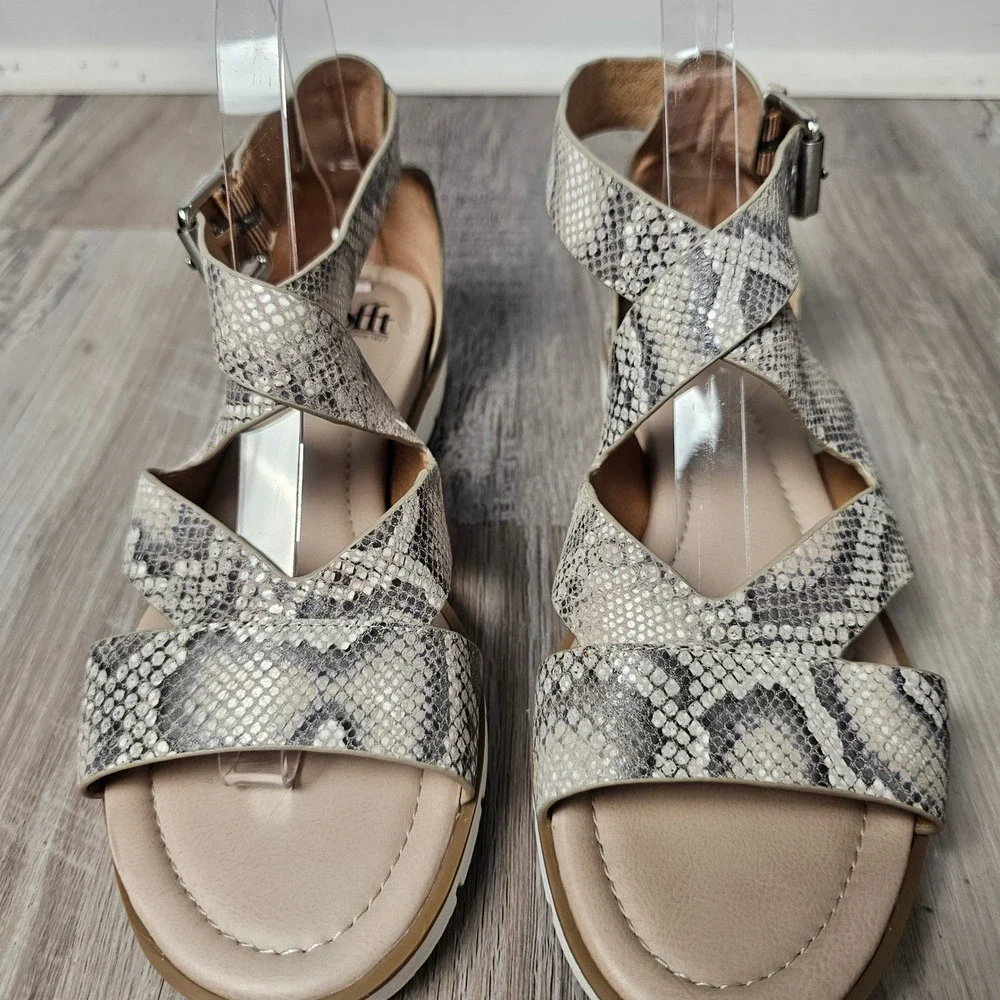Sofft Womens Mirabelle Snakeskin Strappy Gladiator Sandals 8.5M Grey Comfort